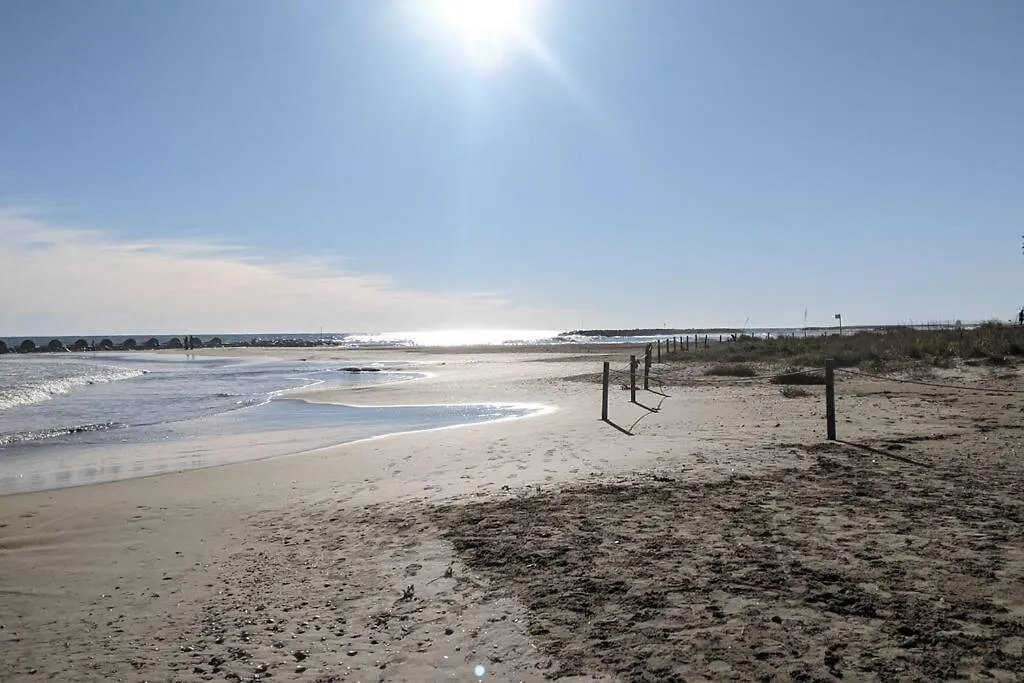 Διαμέρισμα Nice Beachside 2-Bd Apt Near Barcelona Cunit